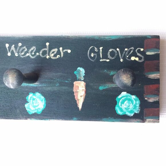 Garden Lover Gift Wooden Tool Rack Handmade Craft Wall Hanging Painted 4 Hooks - Picture 4 of 11